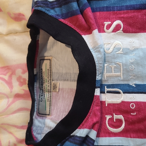 Guess t shirt - Picture 2 of 2